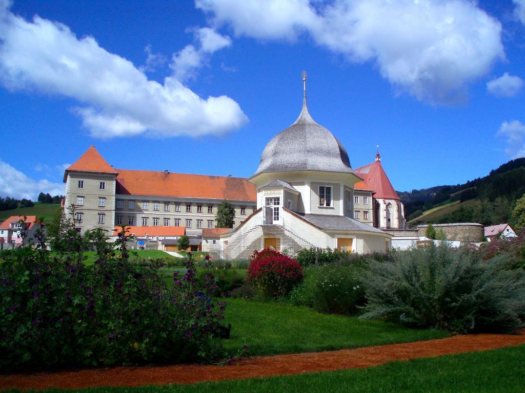 Gasthof Knappenwirt Mariahof Esterno foto